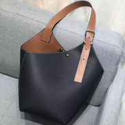 Bolsa feminina grande em couro genuíno preta com Organizador Interno  - Sereinna