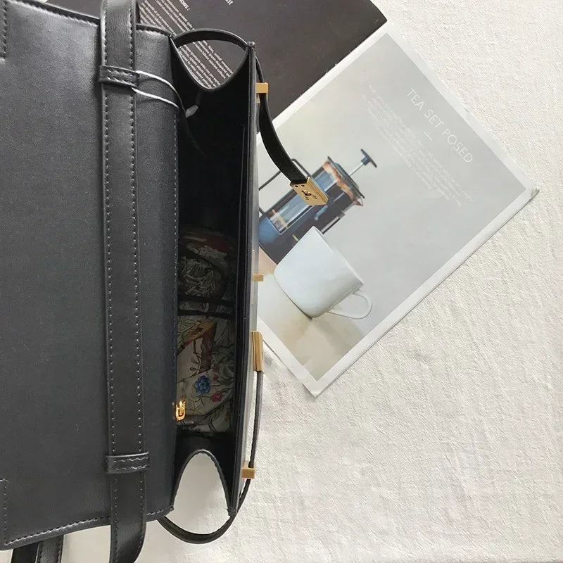 Autumn New Genuine Leather Women Shoulder Bags 2024 High Quality Retro Handbags Ladies Messenger Bag Day Clutches Black Brown