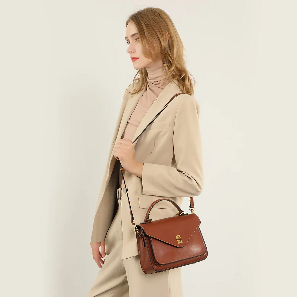 Bolsa feminina pequena em couro genuíno split marrom - Sereinna