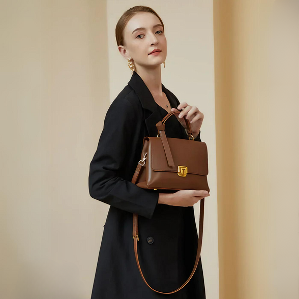 Bolsa Feminina Pequena em Couro Split Marrom - Sereinna