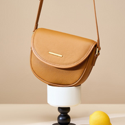 Bolsa Feminina Pequena em Couro Genuíno Caramelo - Sereinna