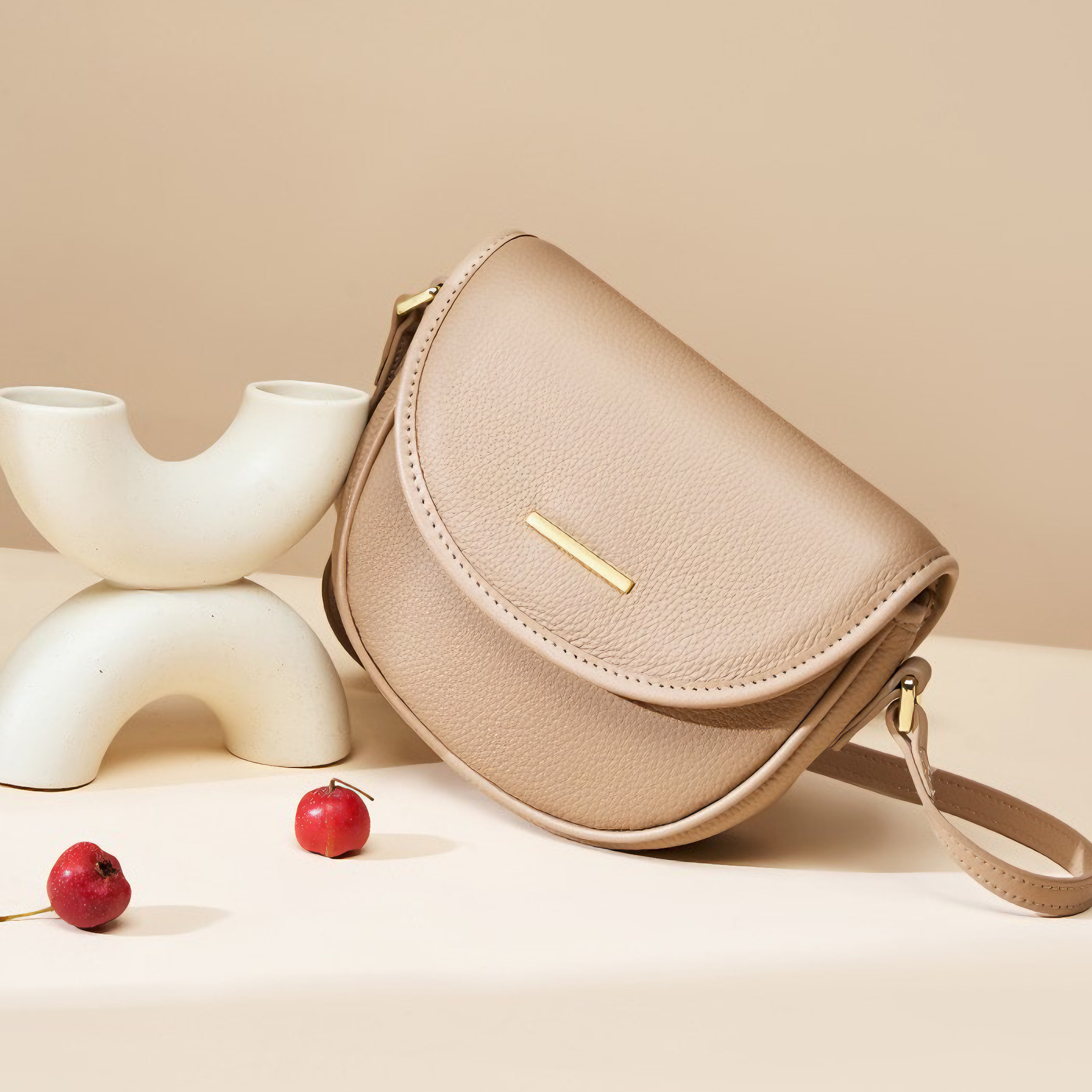 Bolsa Feminina Pequena em Couro Genuíno Cáqui - Sereinna