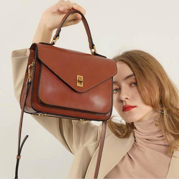 Bolsa feminina pequena em couro genuíno split marrom - Sereinna