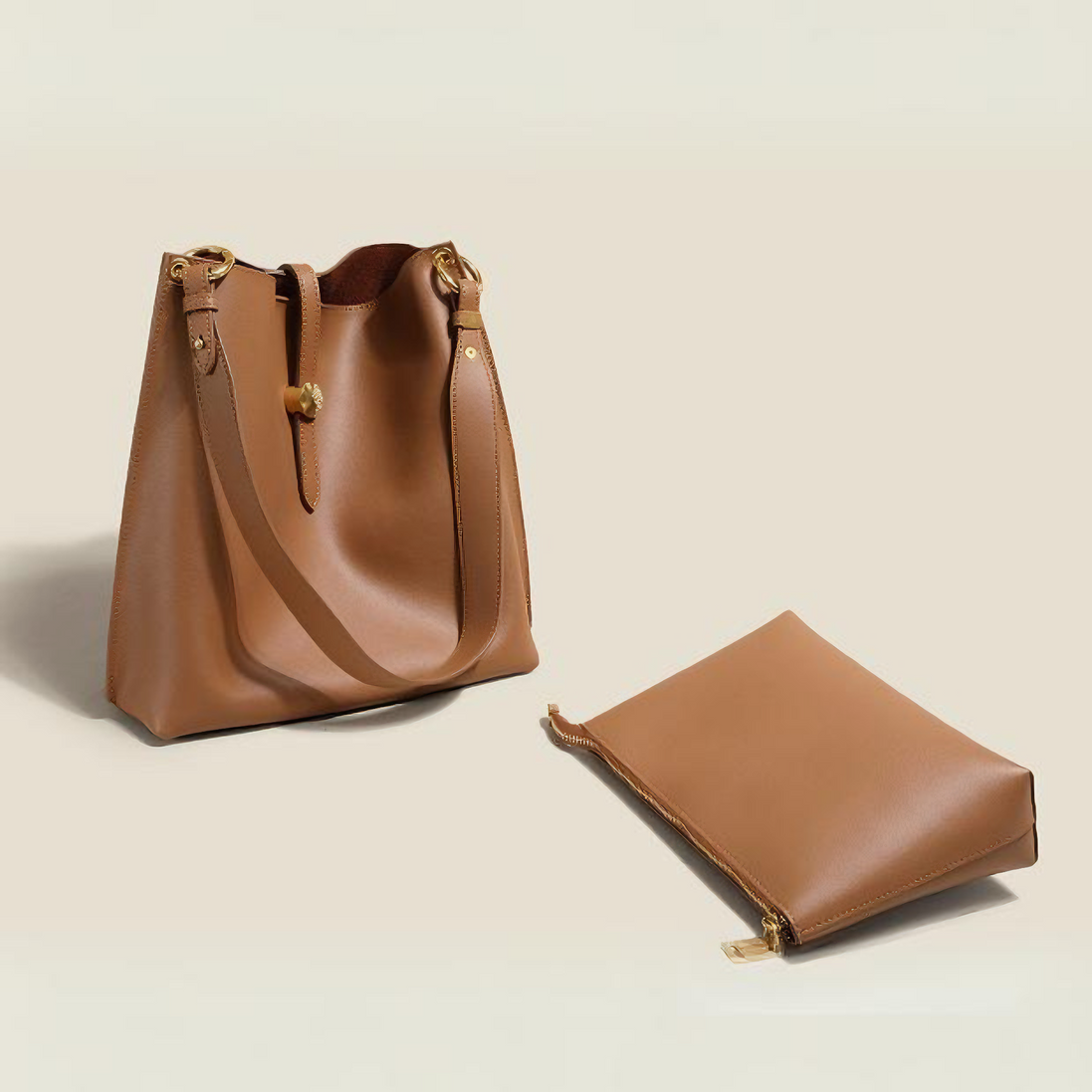 Bolsa feminina média em couro genuíno caramelo com nécessaire - Sereinna