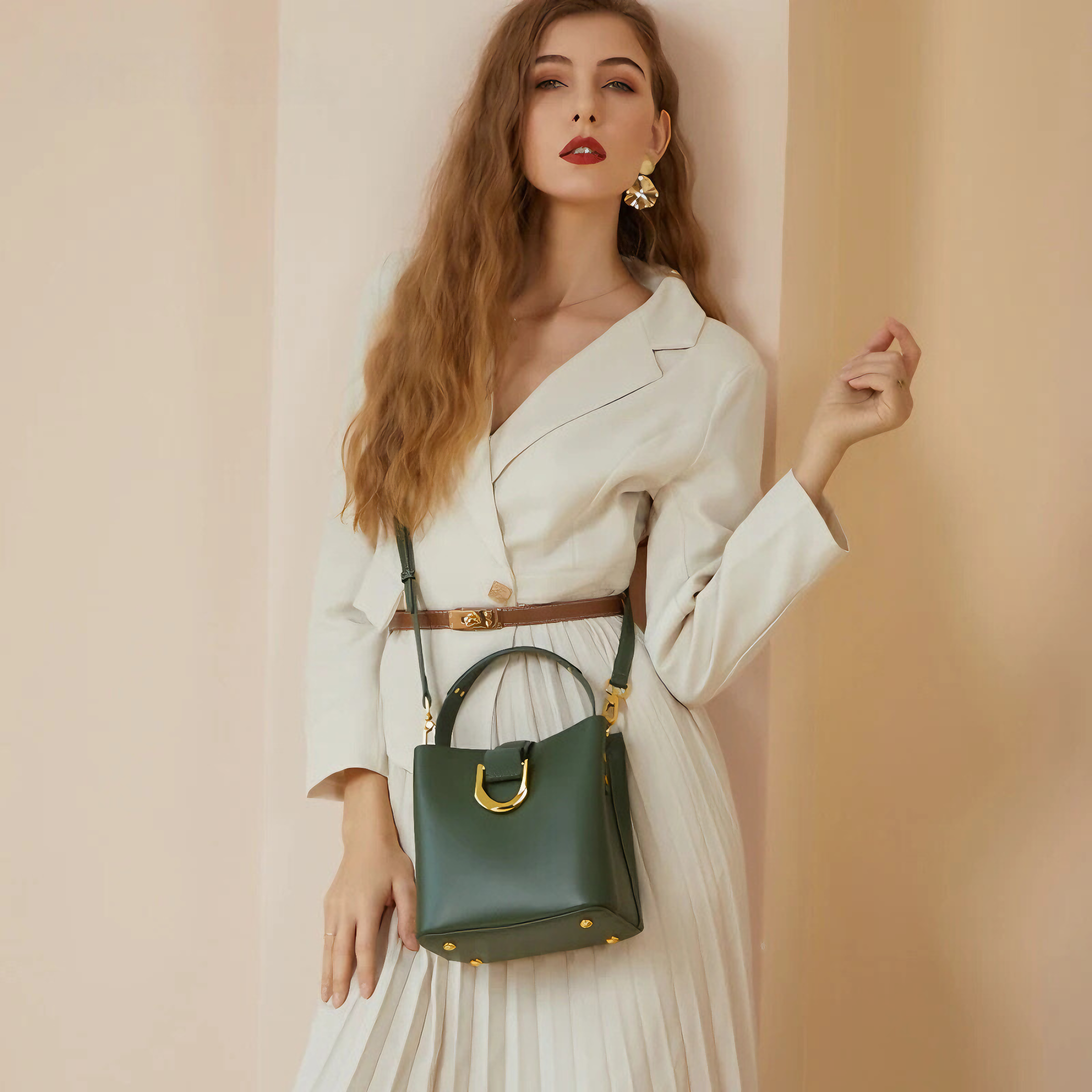 Bolsa feminina pequena em couro genuíno verde - Sereinna