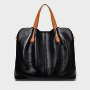 Bolsa Feminina Grande em Couro Genuino Preta com Organizador Interno - Sereinna