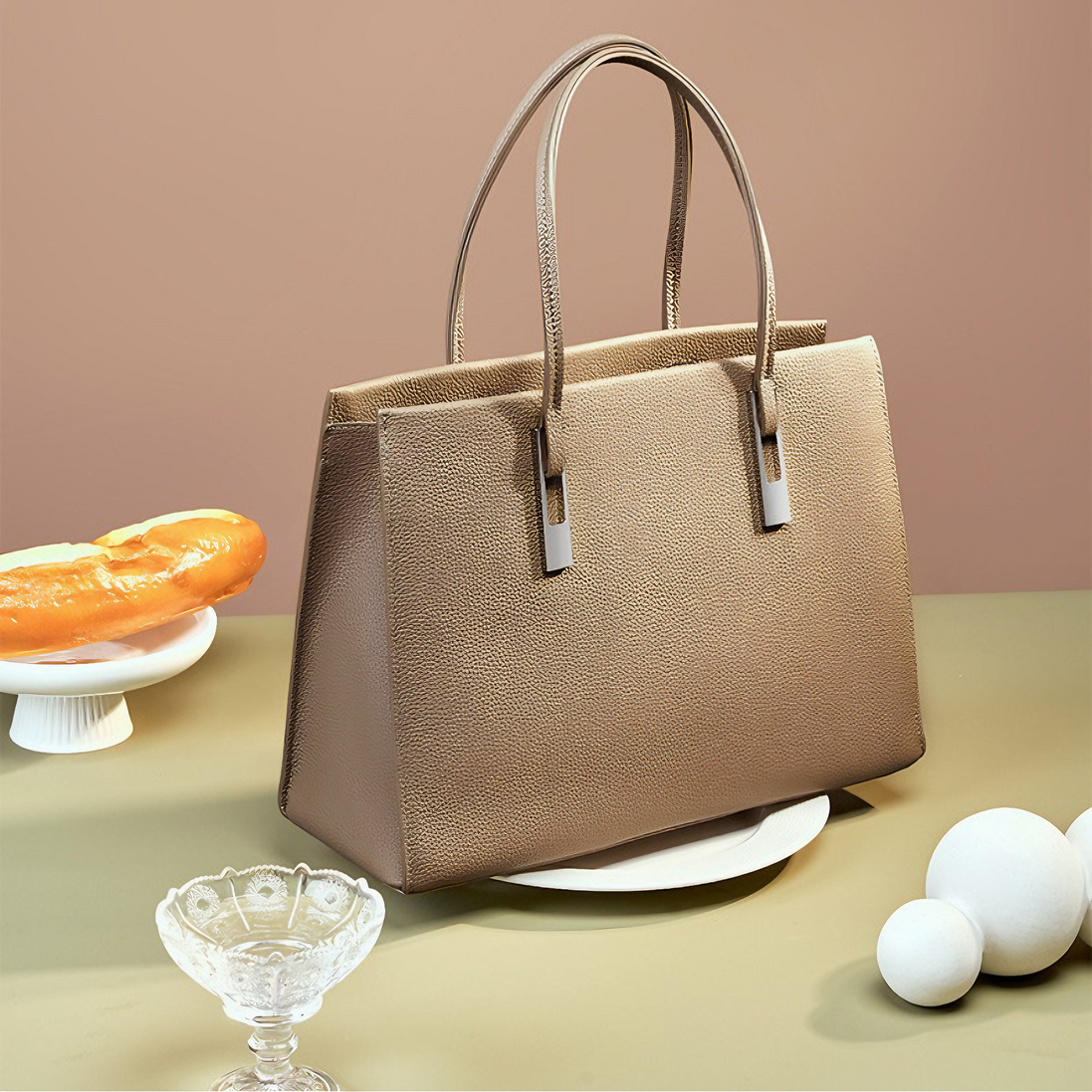 Bolsa feminina grande em couro genuíno cinza - Sereinna