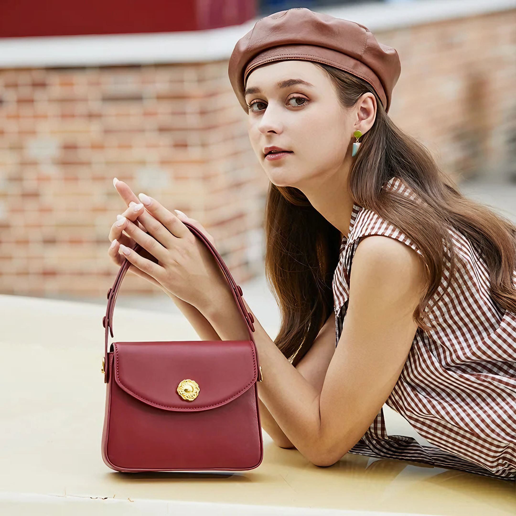 Bolsa pequena em couro split vermelha - Sereinna
