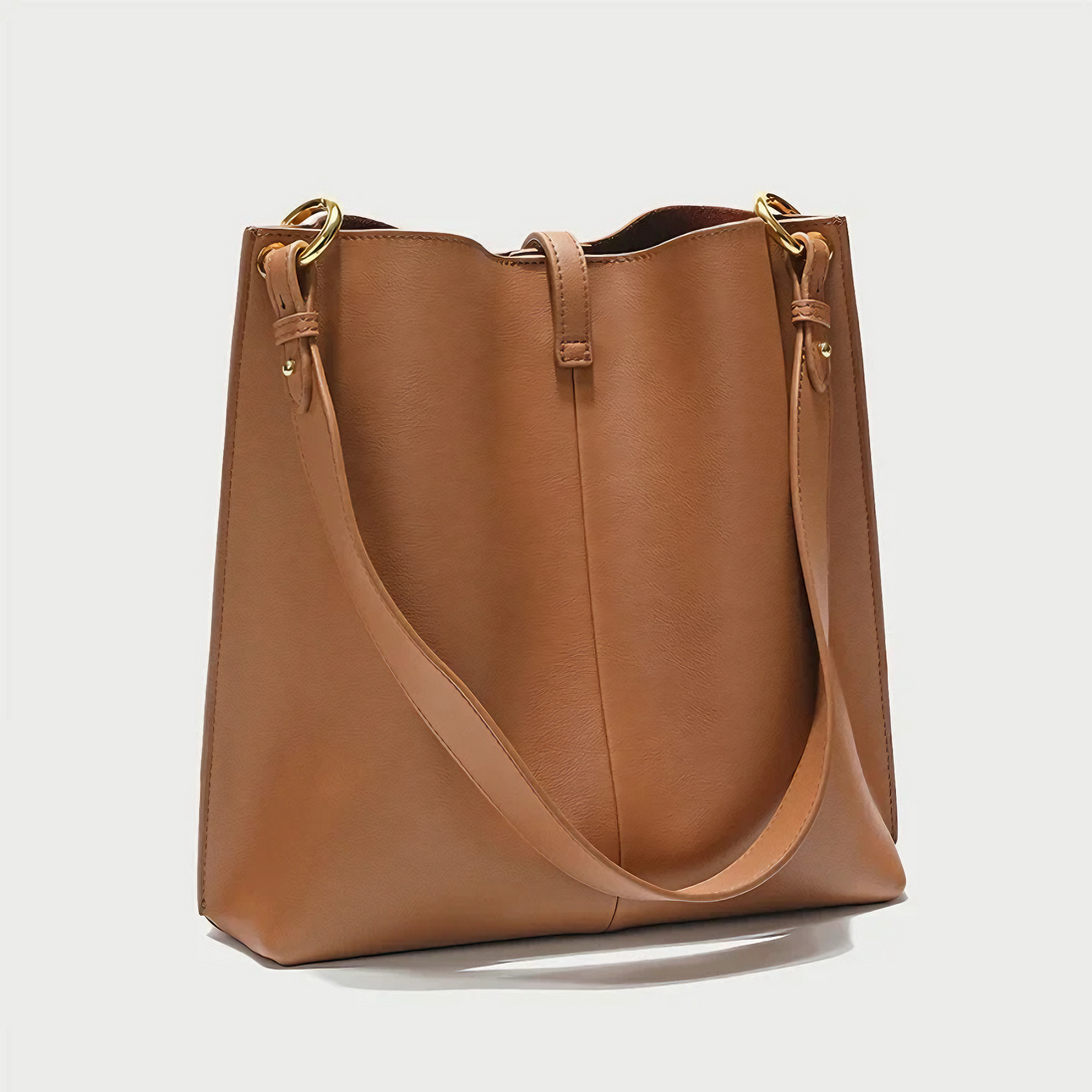 Bolsa feminina média em couro genuíno caramelo com nécessaire - Sereinna