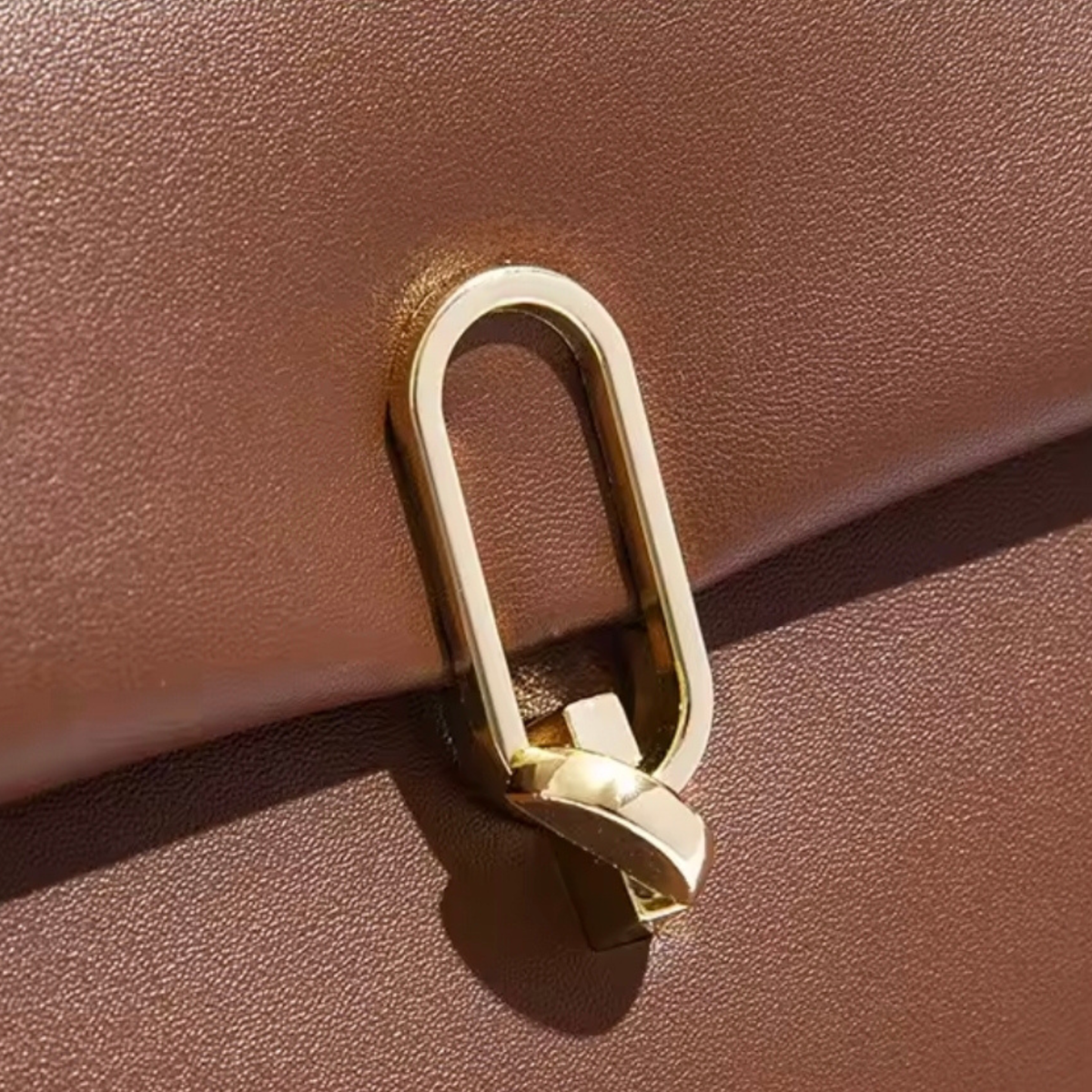 Glamis Shoulder Bag – Genuine Leather