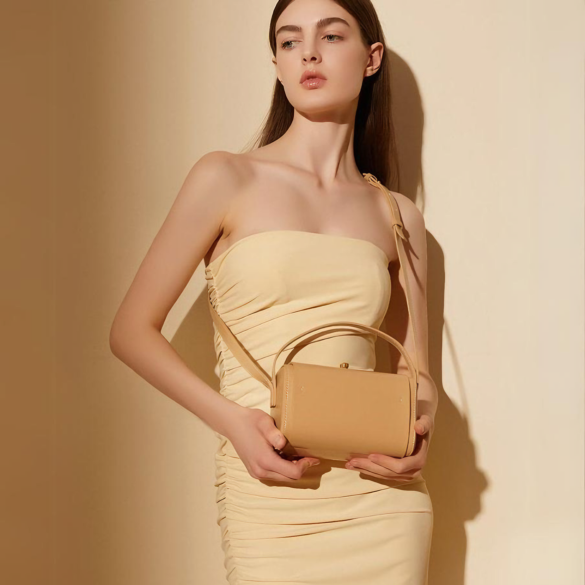 Bolsa Feminina Pequena em Couro Split Caramelo - Sereinna