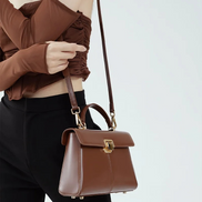 Bolsa feminina pequena em couro genuíno marrom - Sereinna